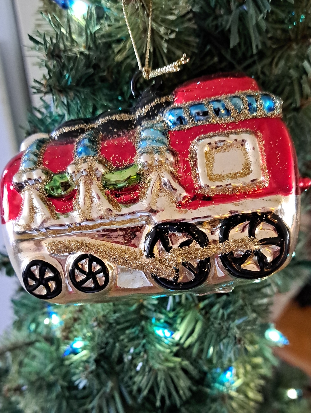 Holiday Glass Train Ornament - Red Gold Accent 4-1/4"x2"x3"